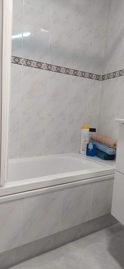 Moderno Y Luminoso 2 Dormitorios Con Todas Las Comodidades En Pontevedra Ciudad Eksteriør billede